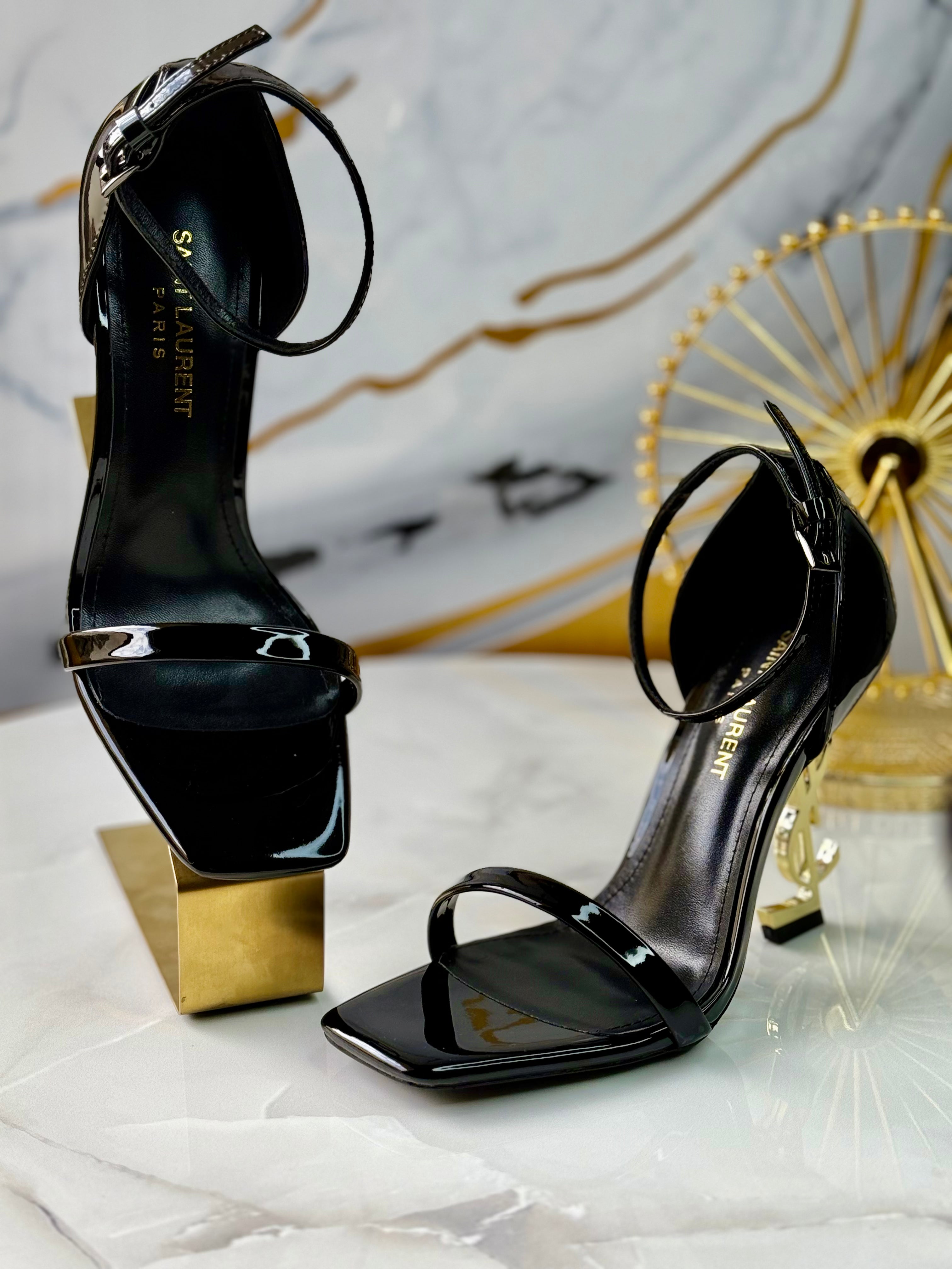 OPYUM Sandals in patent leather